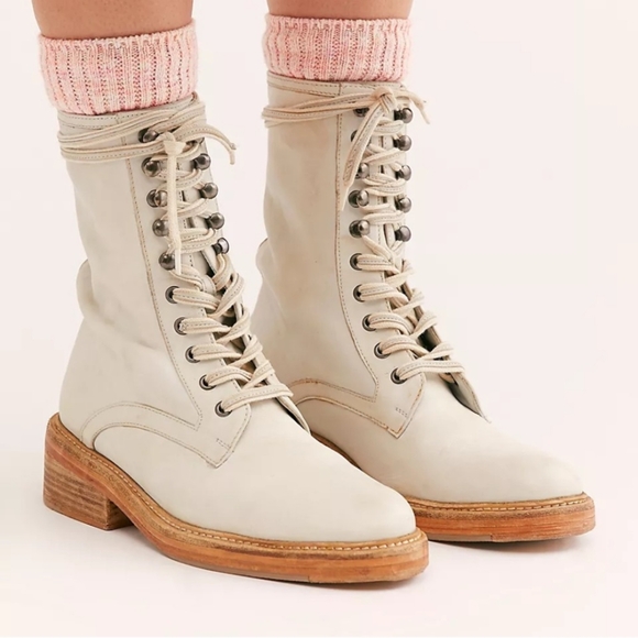 Free People Santa Fe Lace Up Eyelet Leather Boot NWOT Ecru 36 6 - Picture 3 of 16